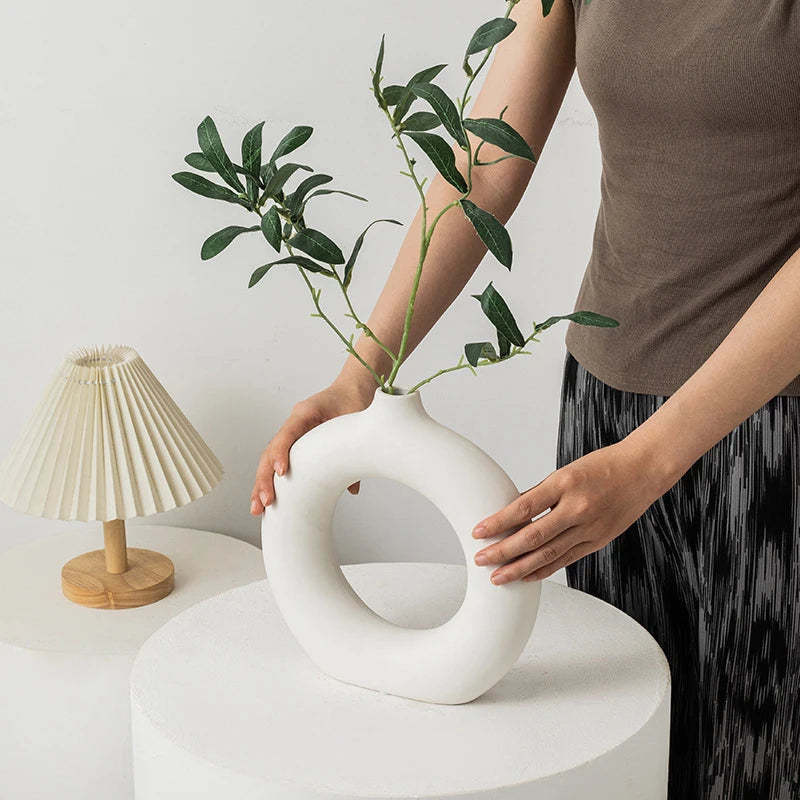 Nordic Plastic Vase - White