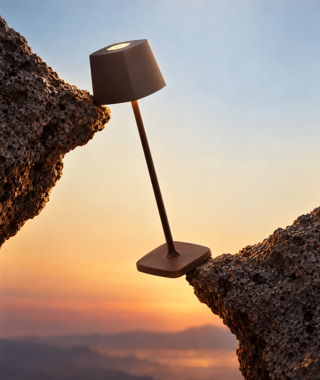 Touch-Dimming Rechargeable Desk Lamp